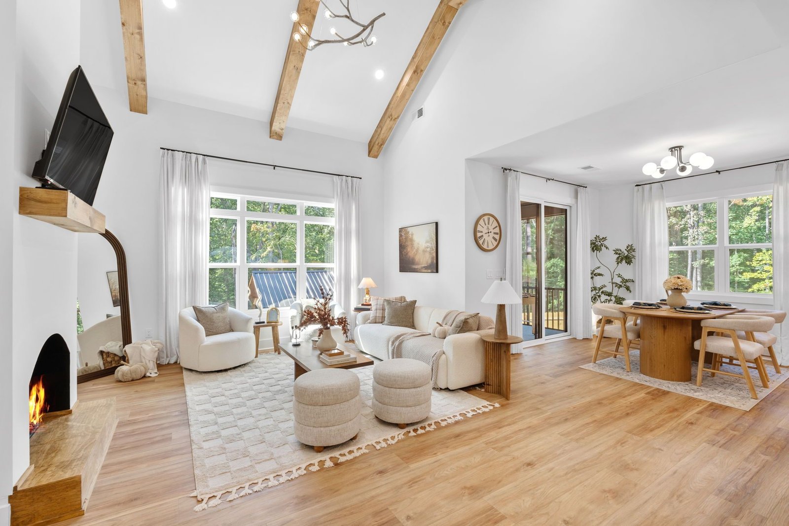 5c060c5-1ec8-24f7-1cf2-683b5f4f3d3c_28-web-or-mls-HXP02786